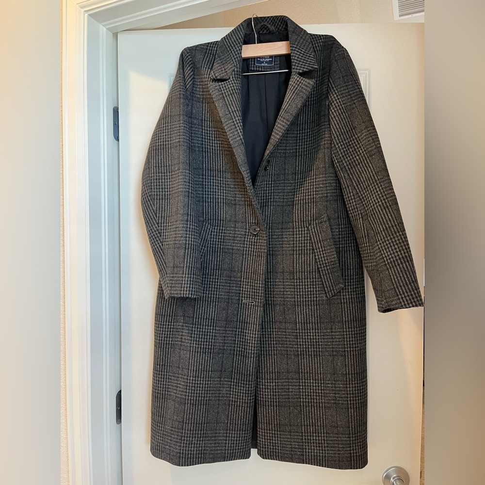 The A&F Dad Coat - dark gray plaid